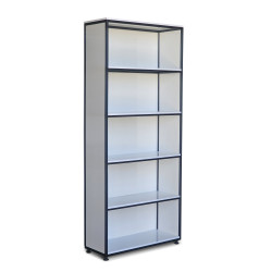 قفسه کتاب نوجوان